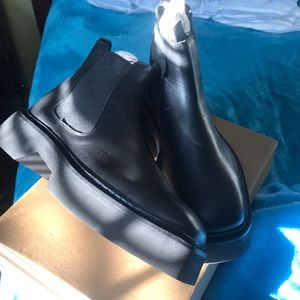 Chelsea boots